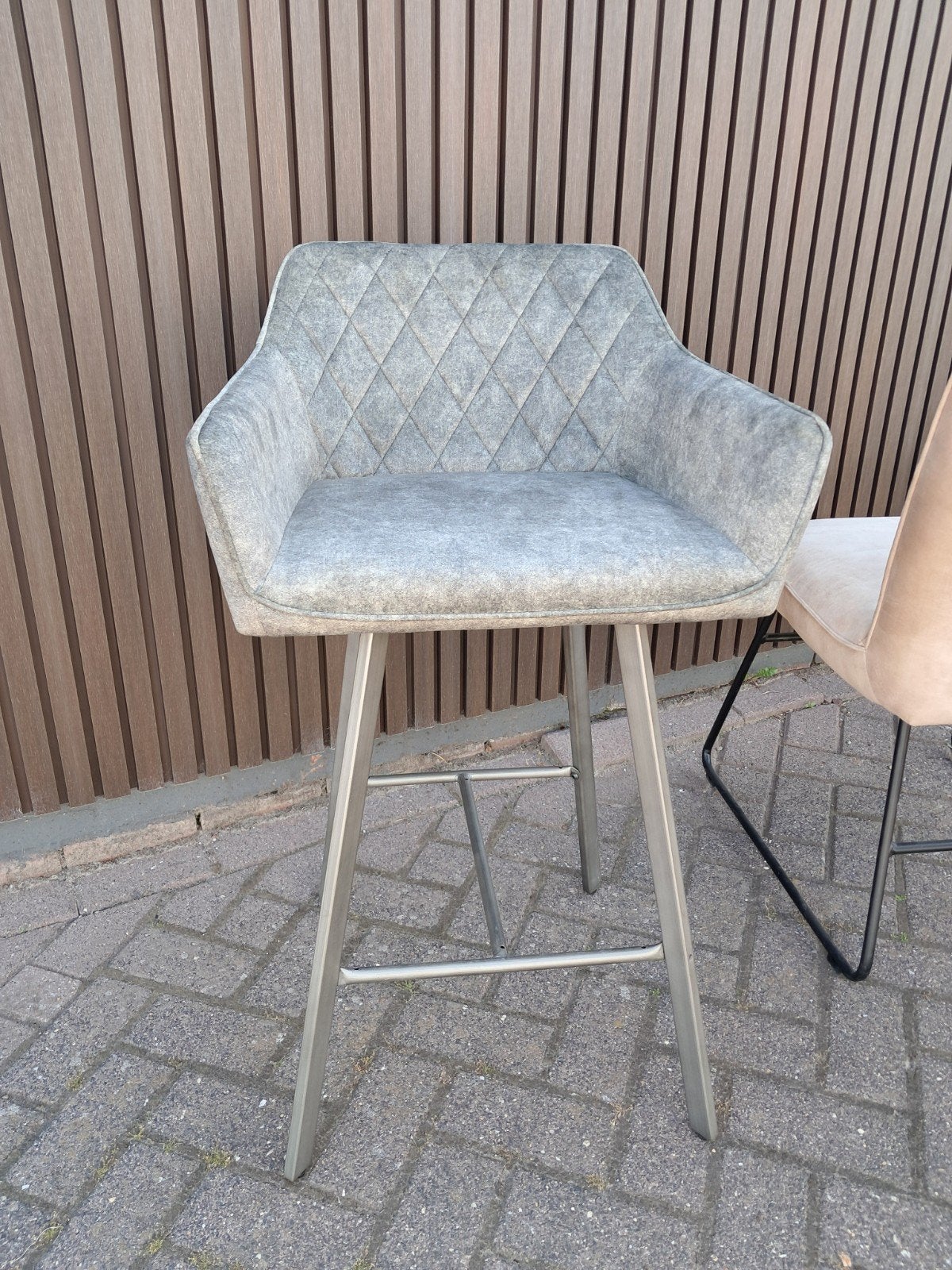Kruk €25,- 
1 BESCHIKBAAR REAGEER ONDER DE FOTO MET VERK, Ophalen, Met voetsteun, Nieuw, 1 kruk
