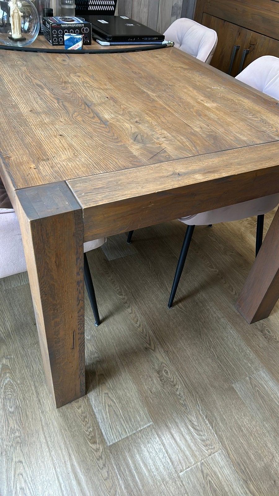Roots (Goossens) massief eiken eettafel olie geborsteld ), Ophalen, Zo goed als nieuw, Grijs