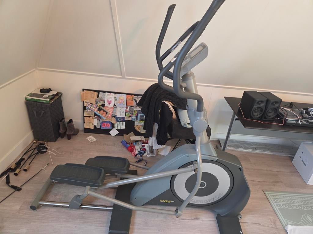 Tunturi C65 Crosstrainer - Zo goed als nieuw, Sport en Fitness, Ophalen of Verzenden, Zo goed als nieuw, Crosstrainer