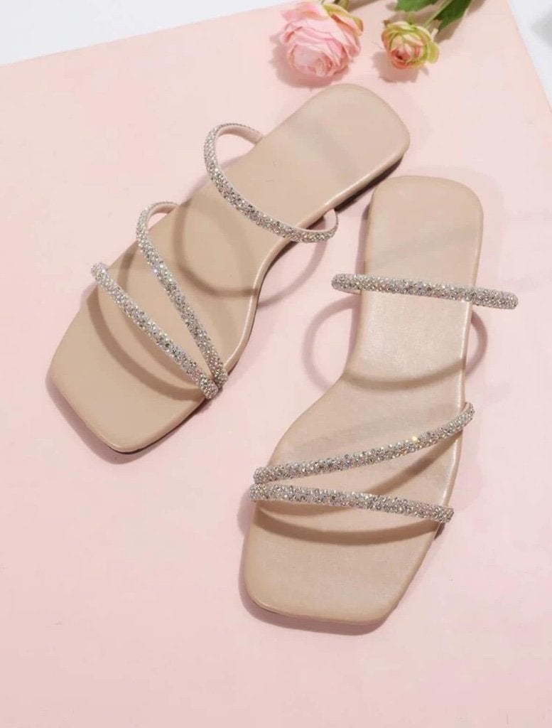 Slipper, Ophalen of Verzenden, Zo goed als nieuw, Beige