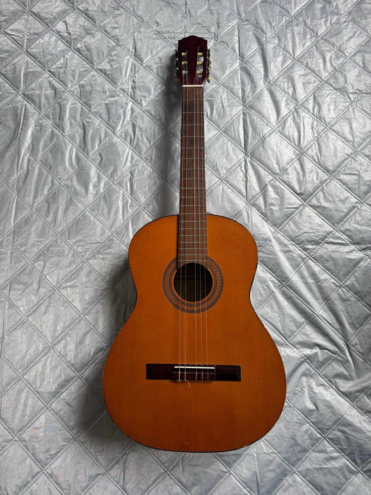 Triumph Klassieke Gitaar - Vintage Model, Ophalen of Verzenden, Gebruikt, Klassieke of Spaanse gitaar