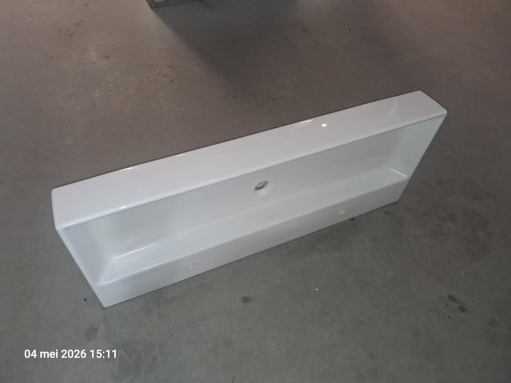 Dubbele wastafel, Ophalen