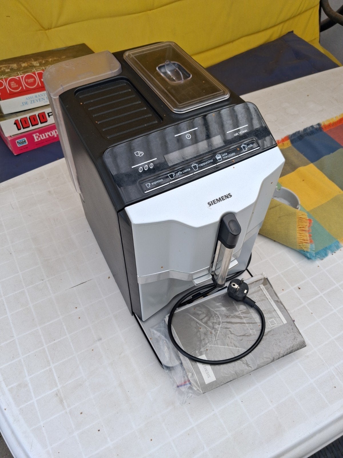Siemens TI 353 defect volautomatische espressomachine, Espresso apparaat, 10 kopjes of meer, Koffiebonen, Niet werkend