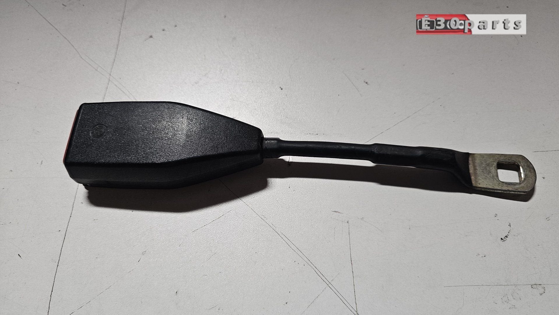 Gordel insteek sluiting BMW 3 / 5 / 6 / 7  serie E30 E28 E24, Gebruikt, -, Ophalen of Verzenden, -