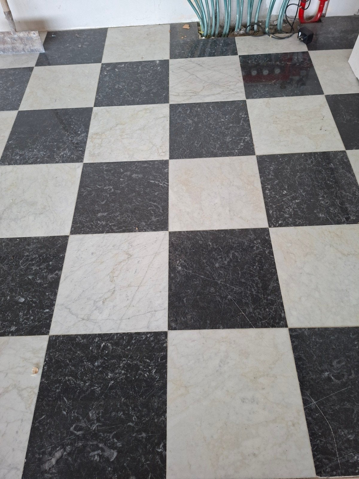 marmer echt zwart wit  - Gebruikt in showroom, cararra, Ophalen, 40 tot 60 cm, Gebruikt, 40 tot 60 cm