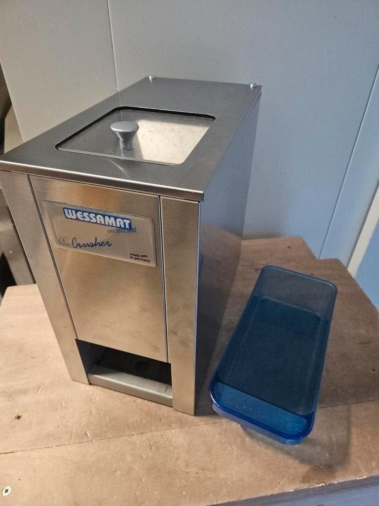 Wessamat IJscrusher C103, 3 kg/min met 1 kg voorraadbak zgan, Ophalen of Verzenden, Zo goed als nieuw