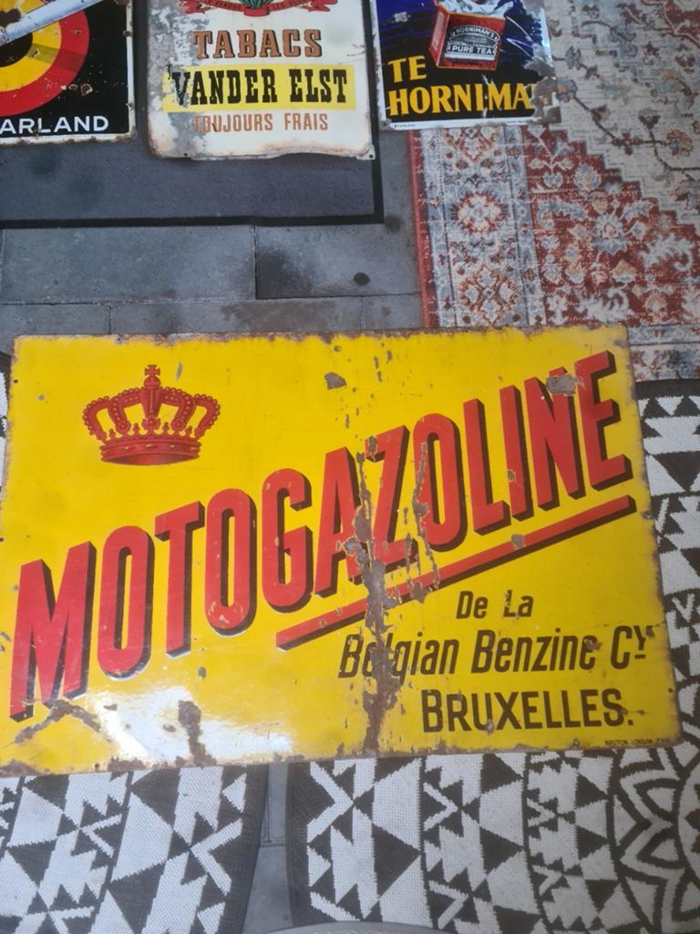 Emaillebord motogazoline, Ophalen of Verzenden, Zo goed als nieuw, Reclamebord