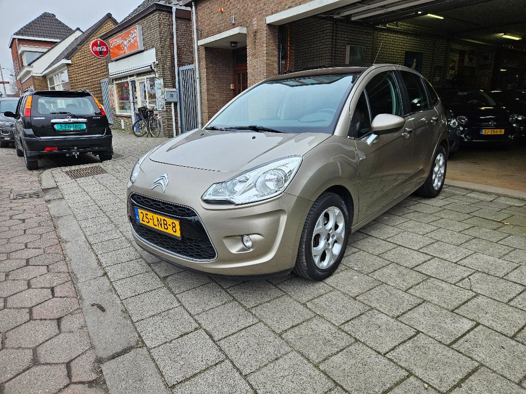 Citroën C3 1.6 VTI Exclusive 88KW 2010 Beige, Voorwielaandrijving, Stof, 40 €/maand, 4 cilinders