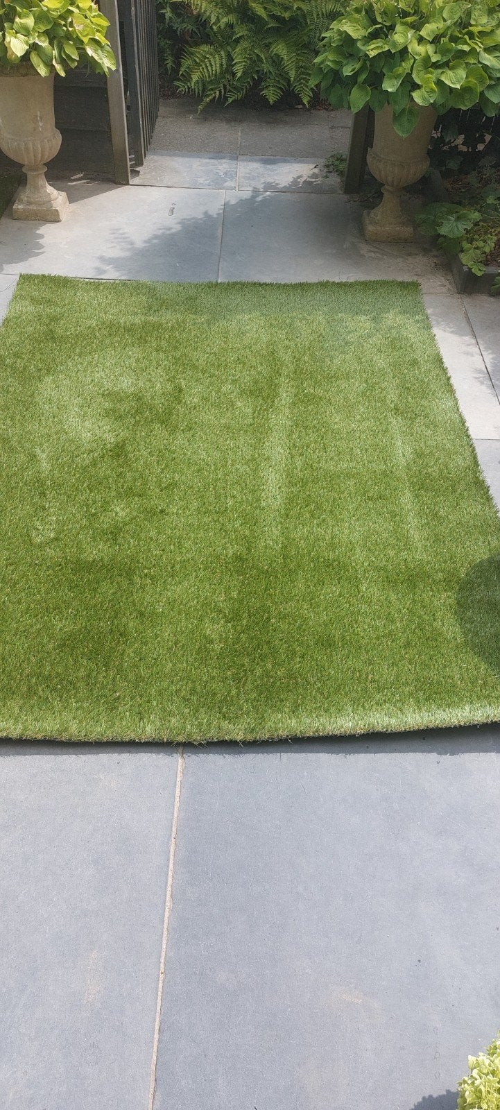 Stukje kunstgras, Ophalen, Nieuw, Minder dan 10 m²