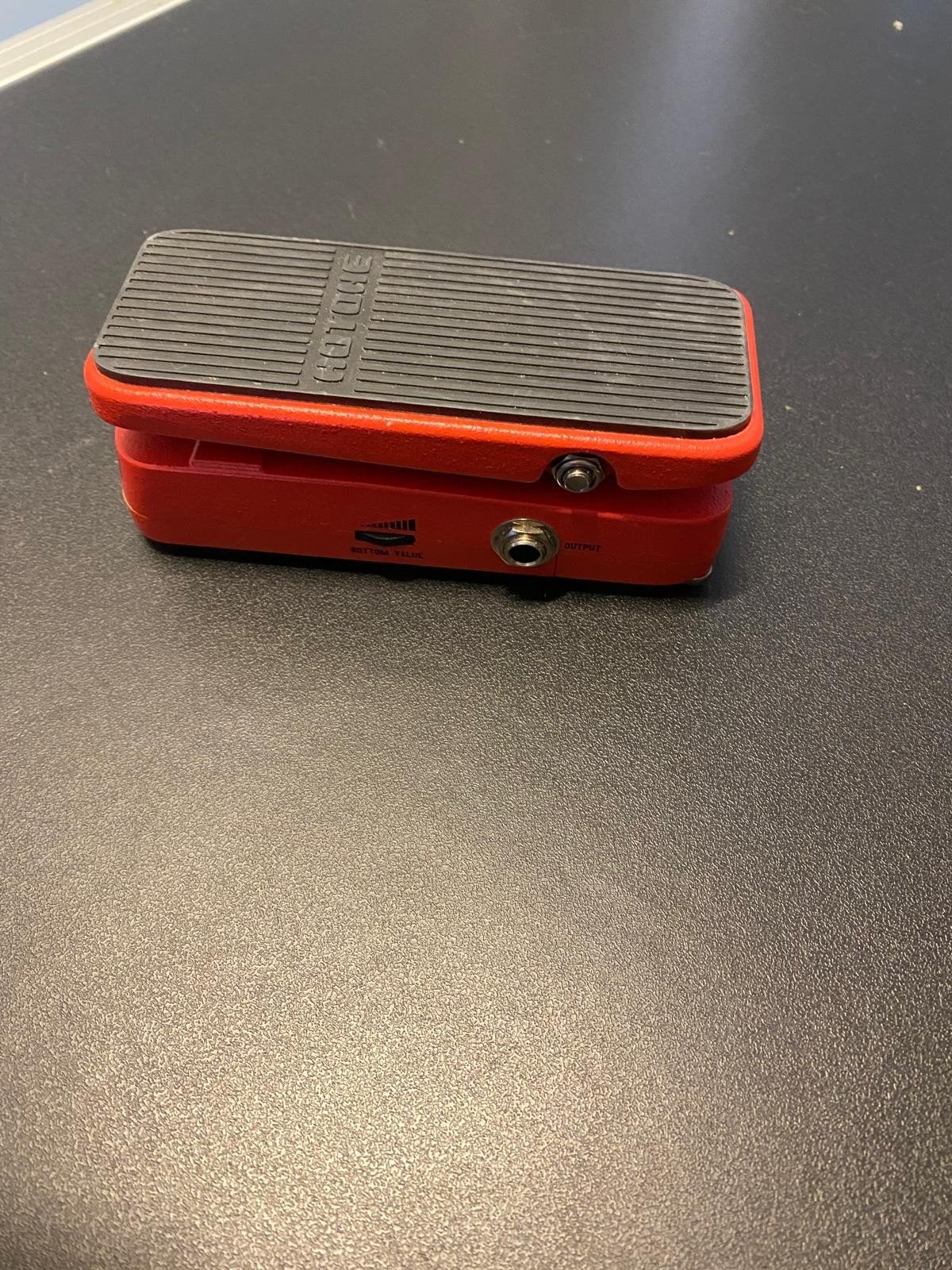 Hotone Press Pedal - Compact Volume/Wah/Expression Pedaal, Ophalen of Verzenden, Zo goed als nieuw, Volume