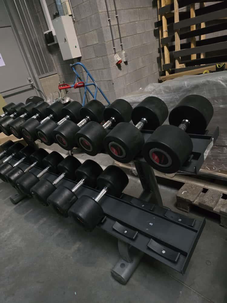 LIFE FITNESS HALTERS 2KG TOT 32 KG, Sport en Fitness, Fitnessmaterialen, Ophalen, Zo goed als nieuw, Dumbbell