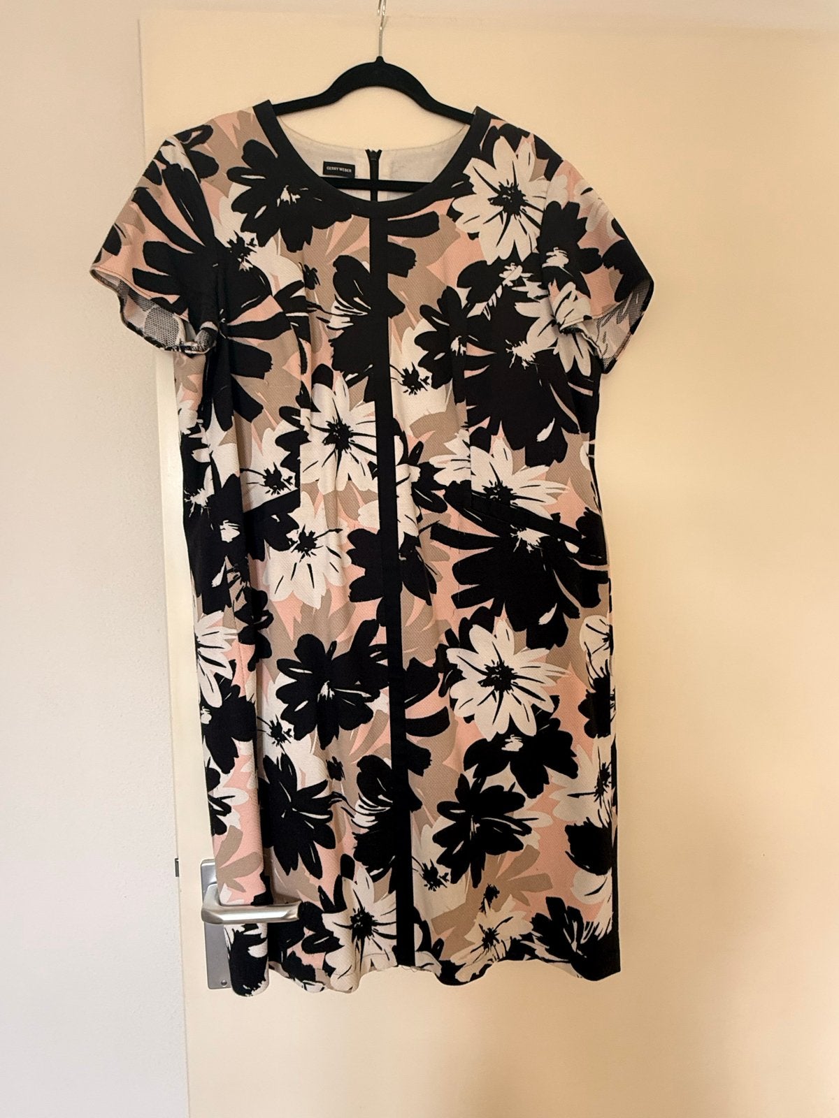 Gerry Weber jurk maat 42 met bloemenprint, Ophalen, Meerkleurig, Maat 42/44 (L), Gedragen