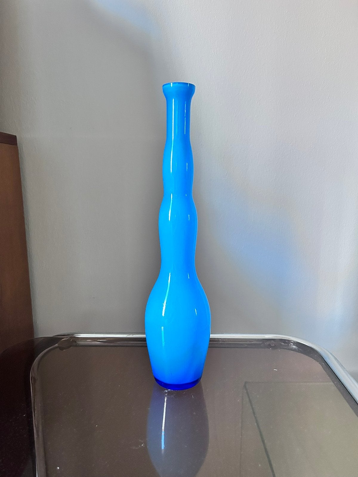 Blauw vaasje (design retro vintage jaren ‘60 ‘70 ‘90), Huis en Inrichting, Woonaccessoires | Vazen, Ophalen of Verzenden, Gebruikt