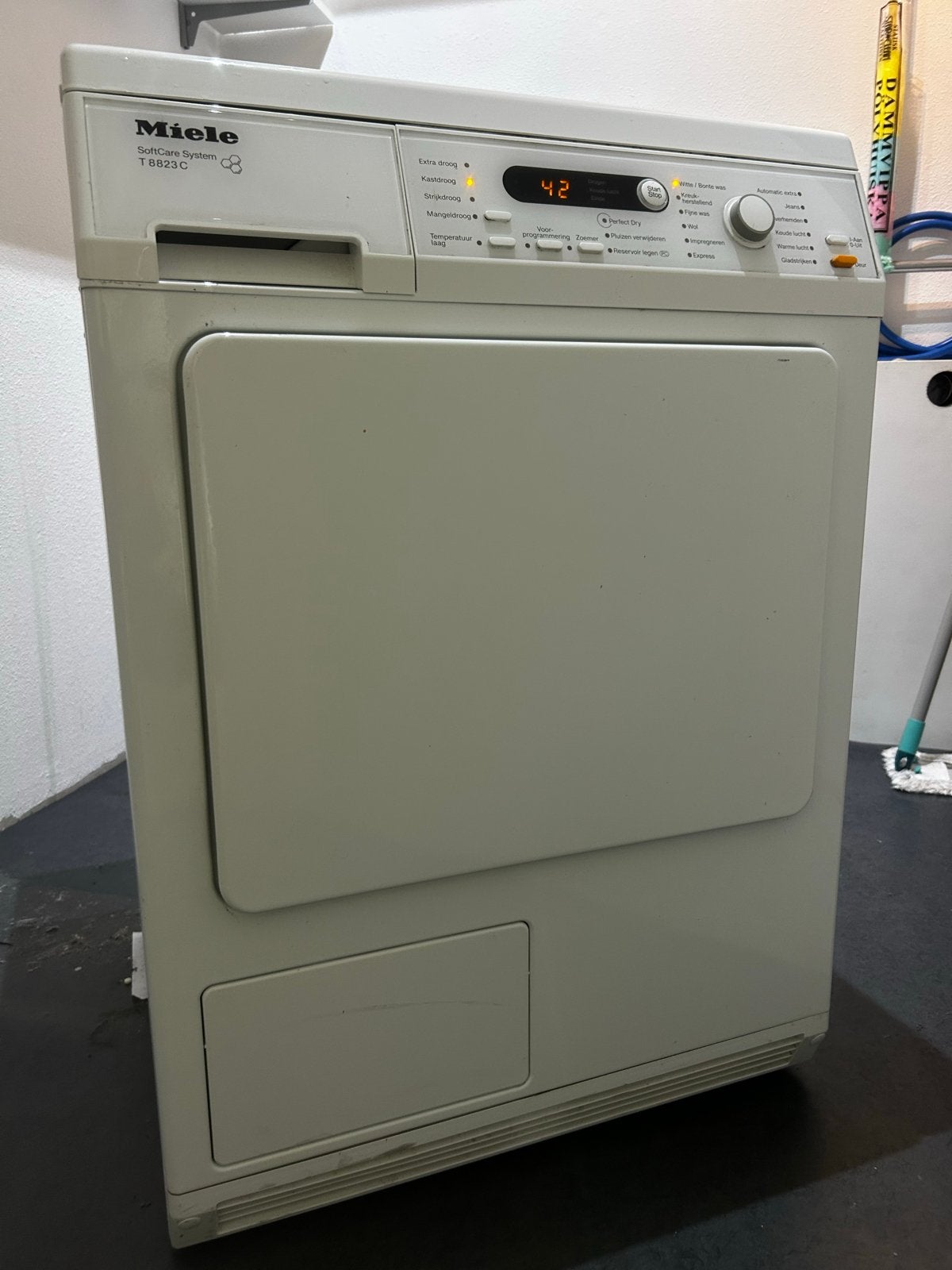 Miele SoftCare System T8823 C Wasdroger, 6 tot 8 kg, Gebruikt, Ophalen of Verzenden, Voorlader