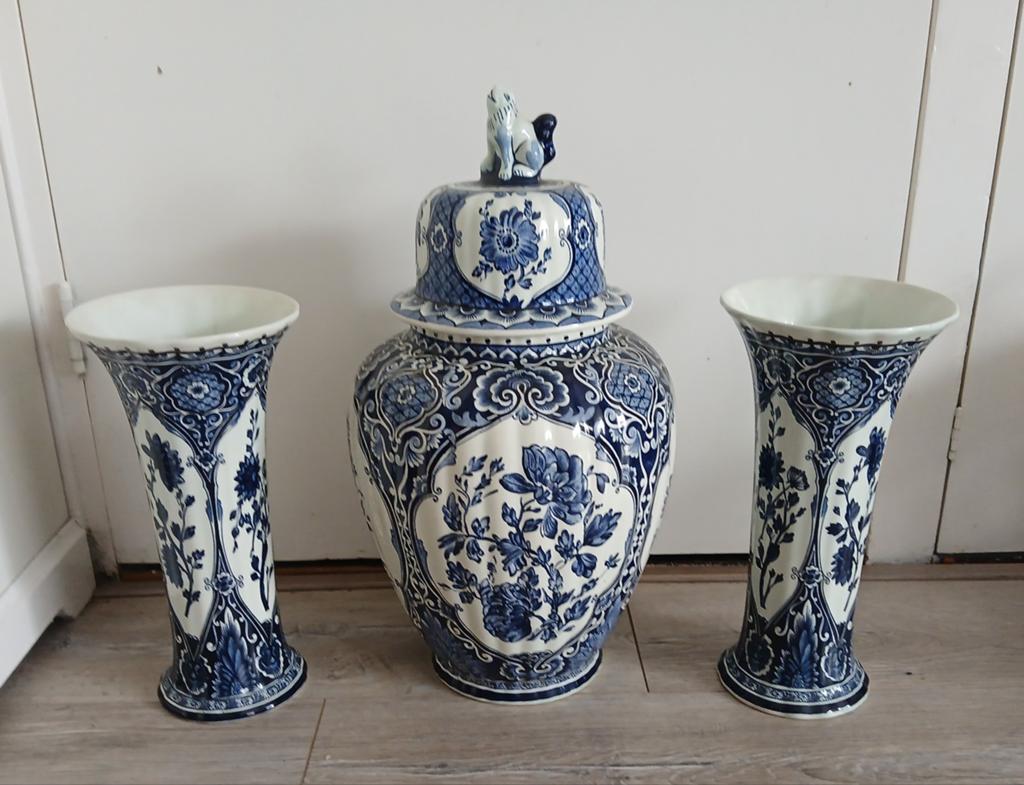 TEKOOP ANTIEK KASTSTEL BOCH SPHINX DELFTS BLAUW, Ophalen