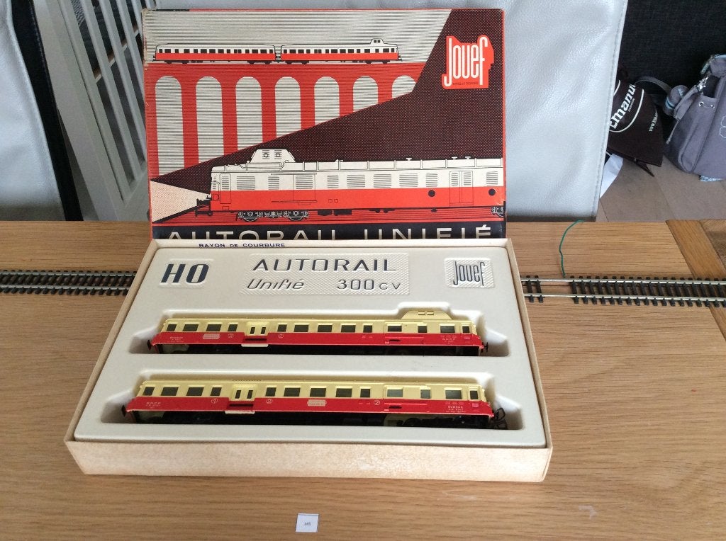 Jouef Autorail Unifié 300cv in originele doos, Treinset, Jouef, Gelijkstroom of Wisselstroom, Ophalen of Verzenden