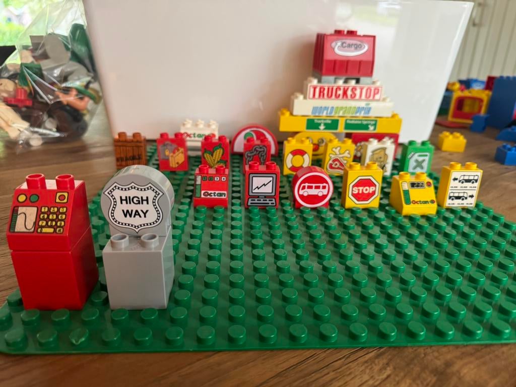 Bordjes en bijzondere stenen, Ophalen of Verzenden, Gebruikt, Losse stenen, Duplo