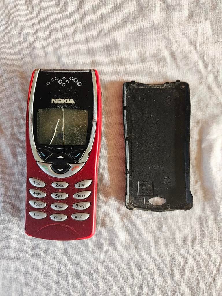 Nokia 8210 mobiele telefoon - scherm beschadigd, Ophalen of Verzenden