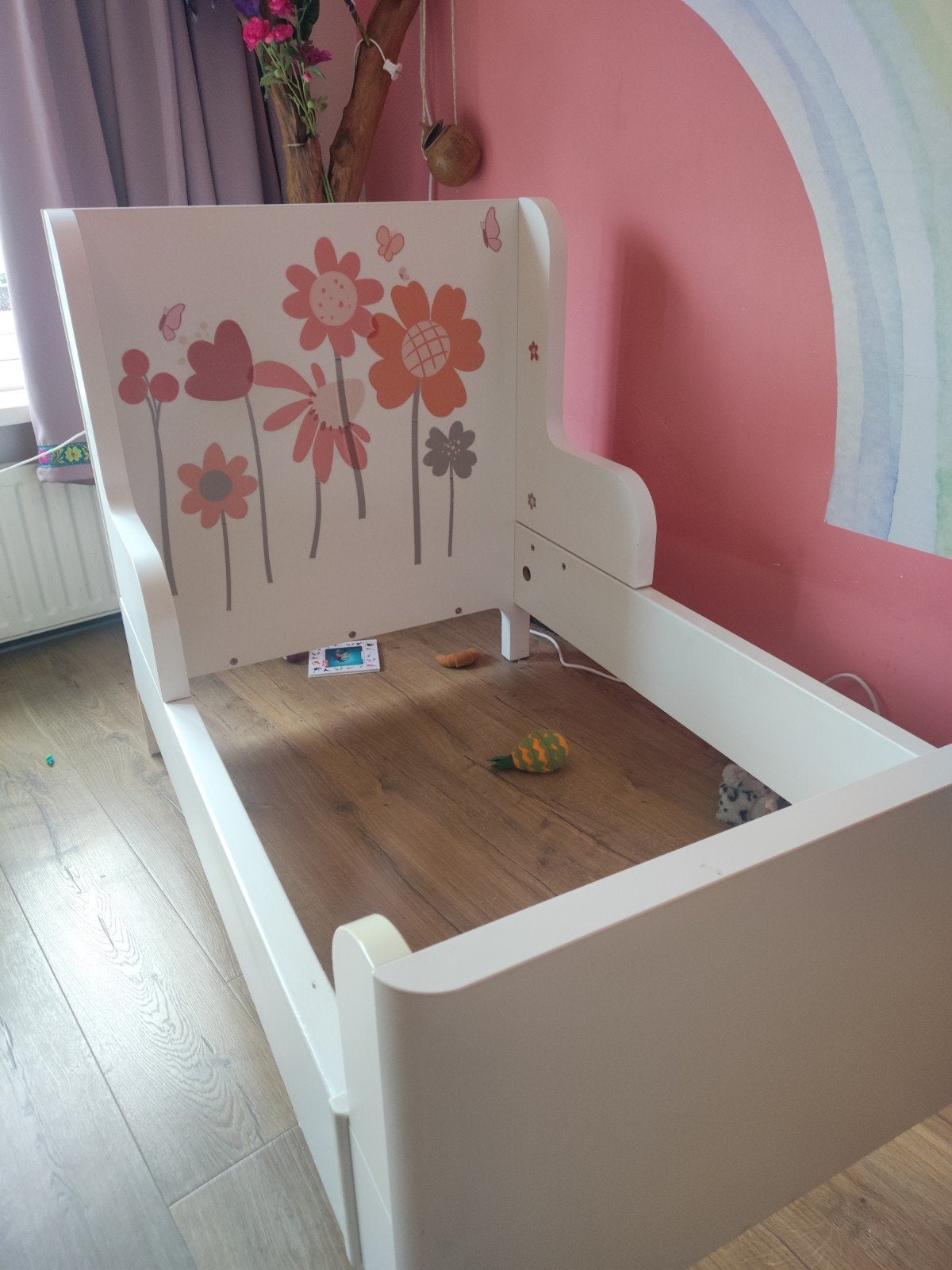 Busunge Kinderbed met bloemenprint en bedbodem, Ophalen, Eenpersoons, Wit, Overige maten