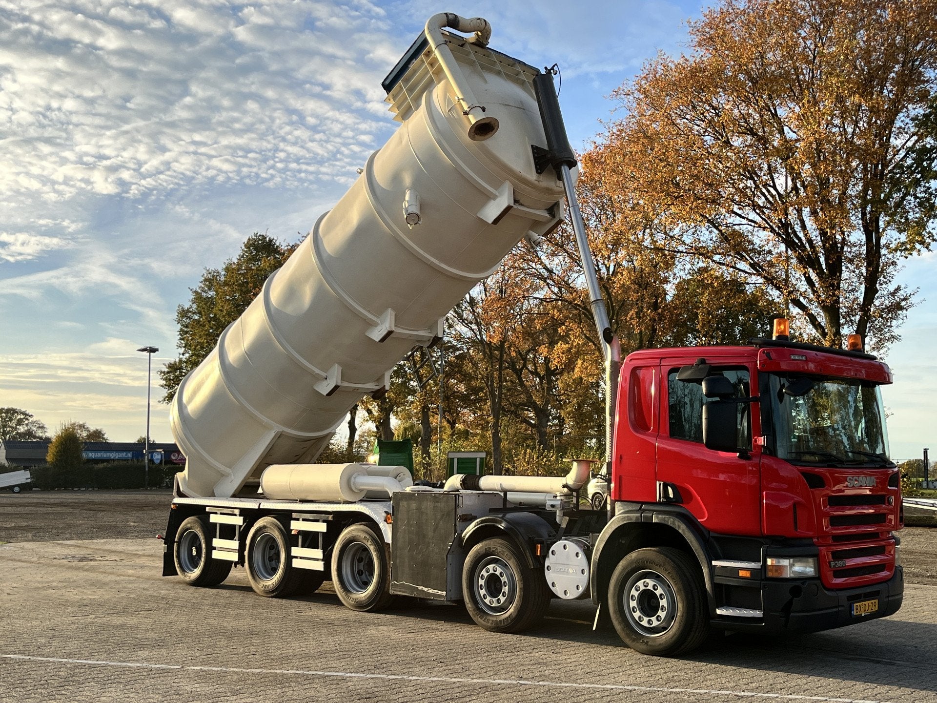 Scania P380 CB 10X4 Vacuum + Pressure Kipper Tipper, Auto's, Bestelauto's, Overige merken, Stof, Gebruikt, Zwart