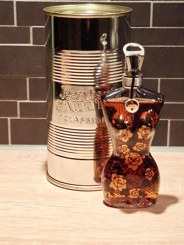 Jean Paul Gaultier 50ml. Eau de parfum limited edition, Verzamelen, Parfumverzamelingen, Ophalen of Verzenden, Nieuw, Parfumfles