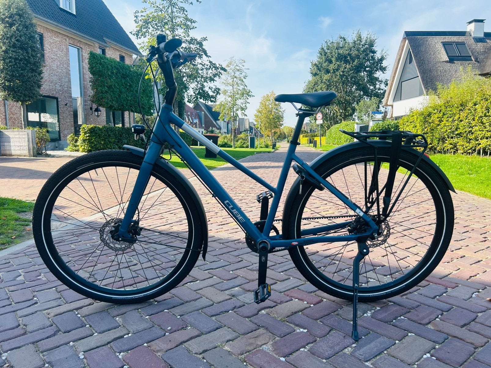 Cube Travel Pro | Damesfiets | Carbon Beltdrive | DISC, Fietsen en Brommers, Versnellingen, Zo goed als nieuw, 50 tot 53 cm, Schijfrem