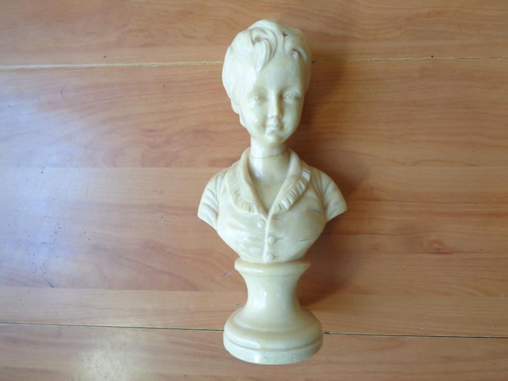 Buste vrouw, Antiek en Kunst, Ophalen of Verzenden, Overige materialen, Buste, Vrouw