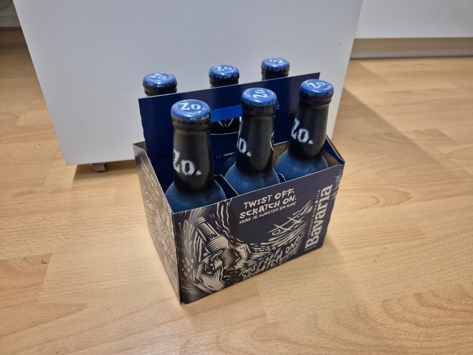 Bavaria SCRATCH bierflesjes - 6-pack, Ophalen of Verzenden, Zo goed als nieuw