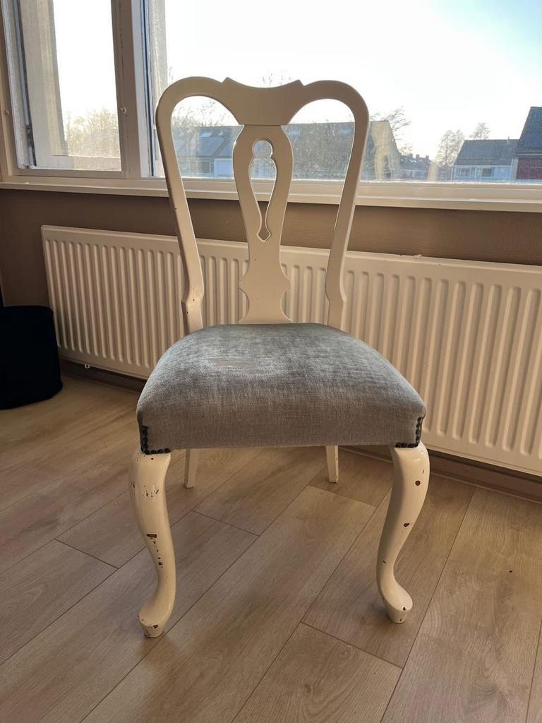 Brocante stoel Gratis, Antiek en Kunst, Antiek | Meubels | Stoelen en Banken, Ophalen