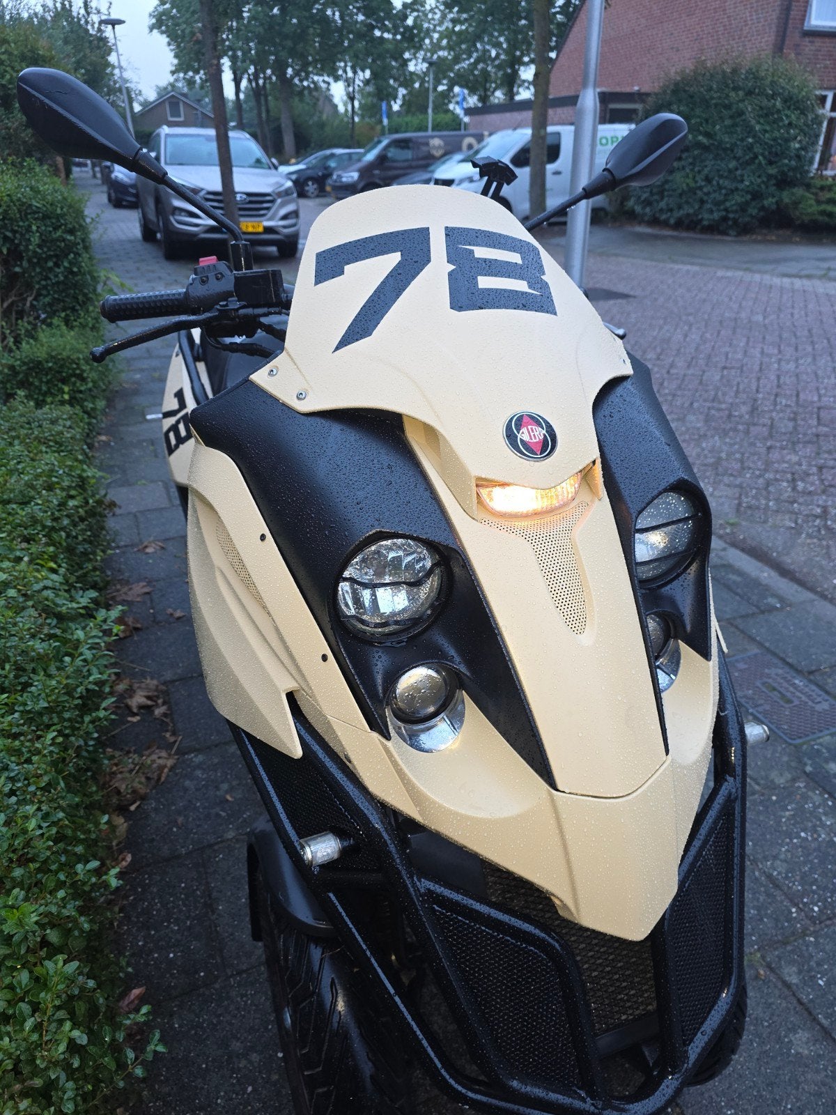 Snelle Gilera Fuoco met snelle vario en uitlaat, Fietsen en Brommers, Ophalen of Verzenden, Gilera