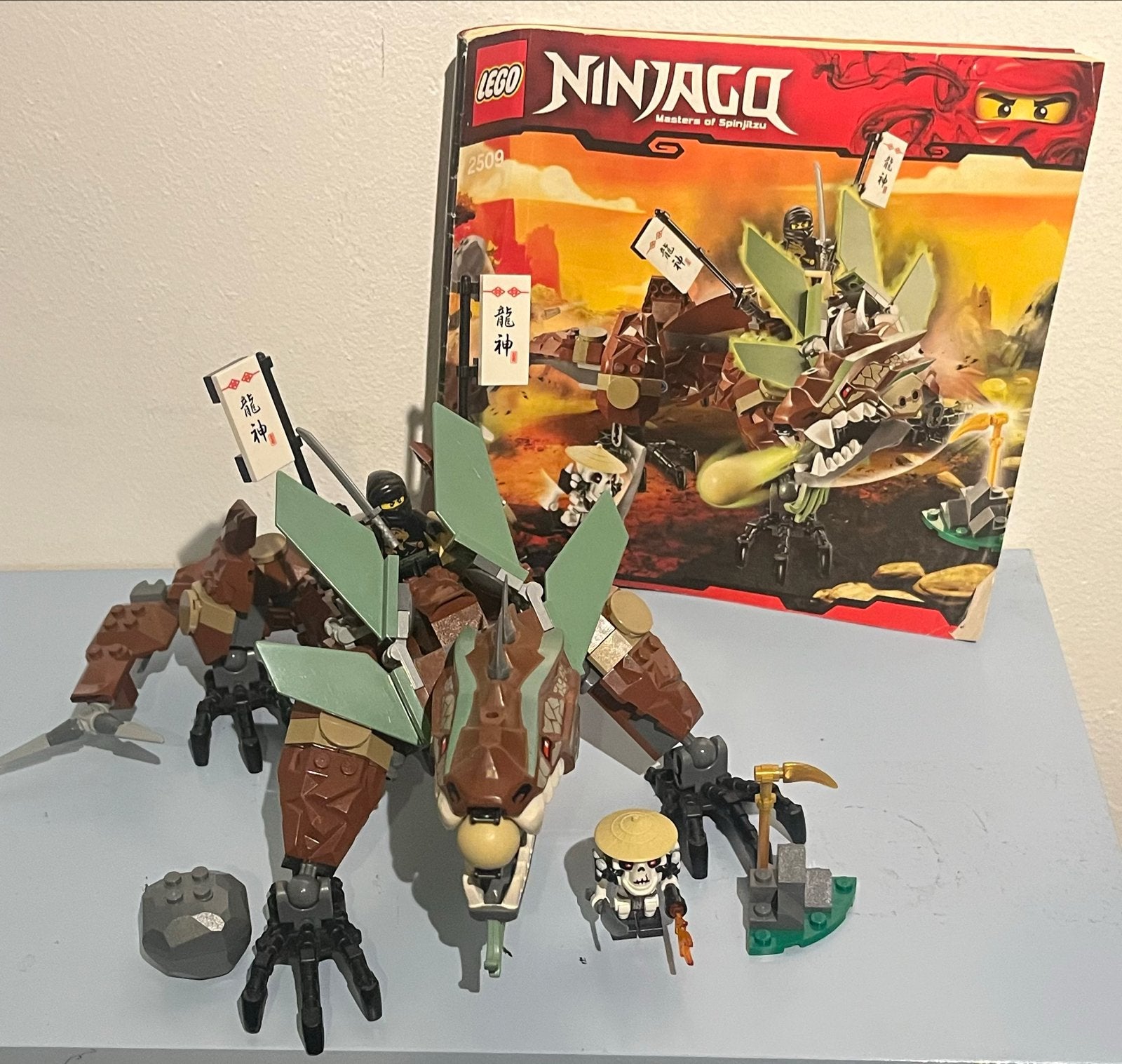 Coles earth defense lego 2509, Verzenden