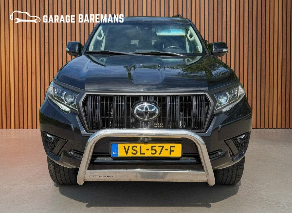 Toyota Land Cruiser 150 2.8 D-4D-F Professional Window Van, Auto's, Toyota, Automaat, Gebruikt, 4 cilinders, 3000 kg