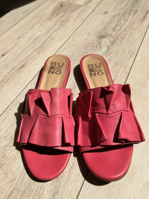 Zacht lederen slippers maat 41, Kleding | Dames, Schoenen, Nieuw, Roze, Ophalen, Slippers