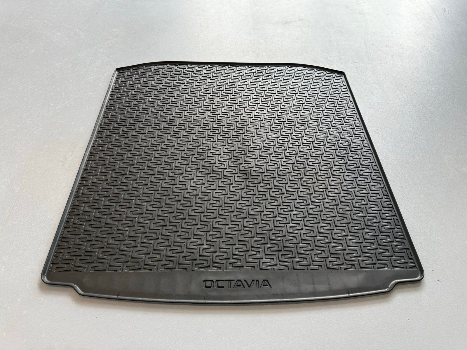 Kofferbakmat Originele Skoda Octavia, Ophalen, Zo goed als nieuw