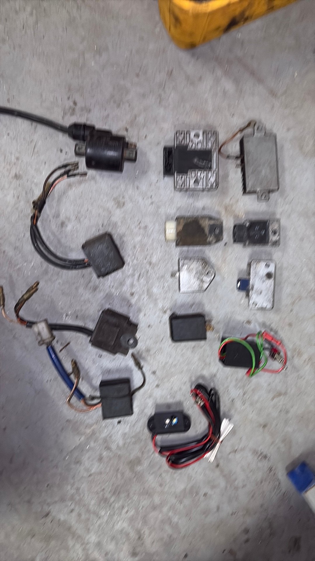 Honda mbx mtx nsr spanningsregelaar 12 volt toerenbegrenzer, Ophalen of Verzenden, Gebruikt