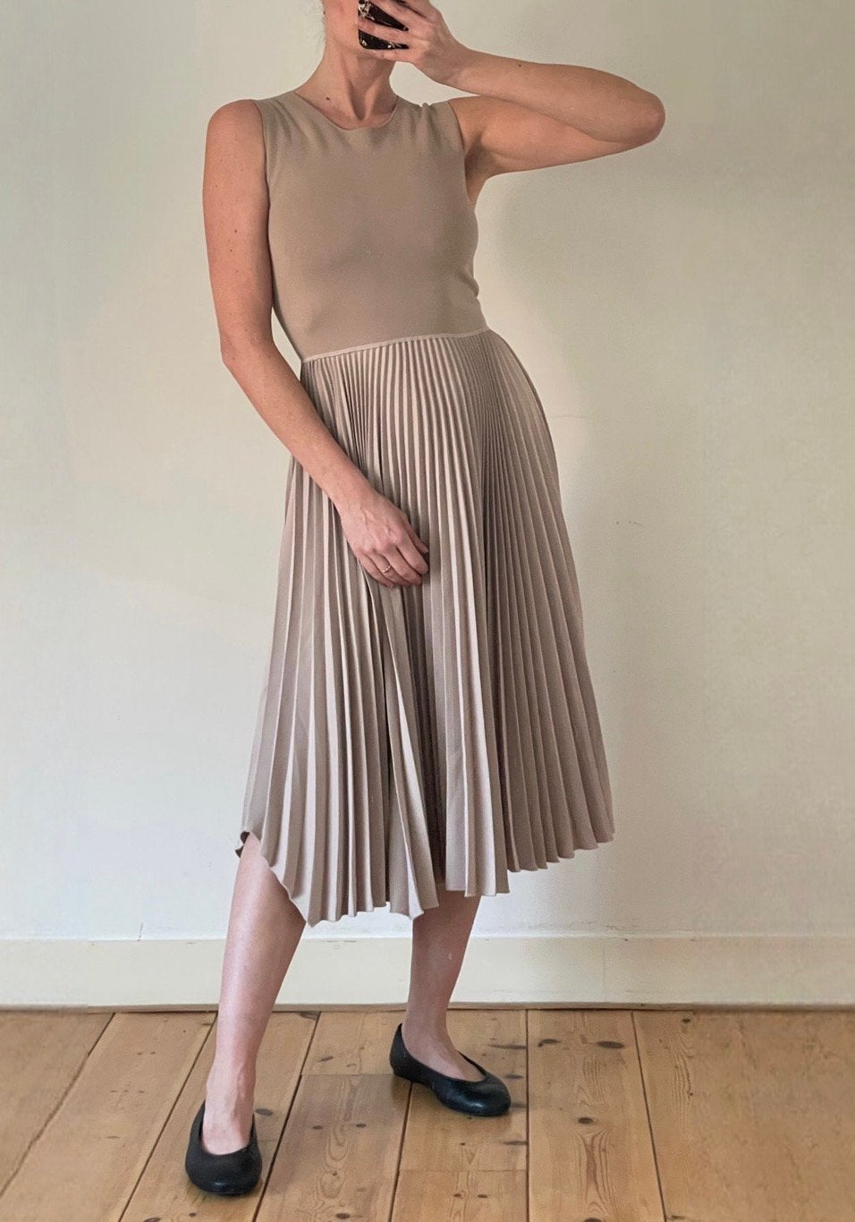Joseph London (Pauw) pleated a-lijn jurk maat S np €495, Beige, Pauw, Nieuw, Ophalen of Verzenden