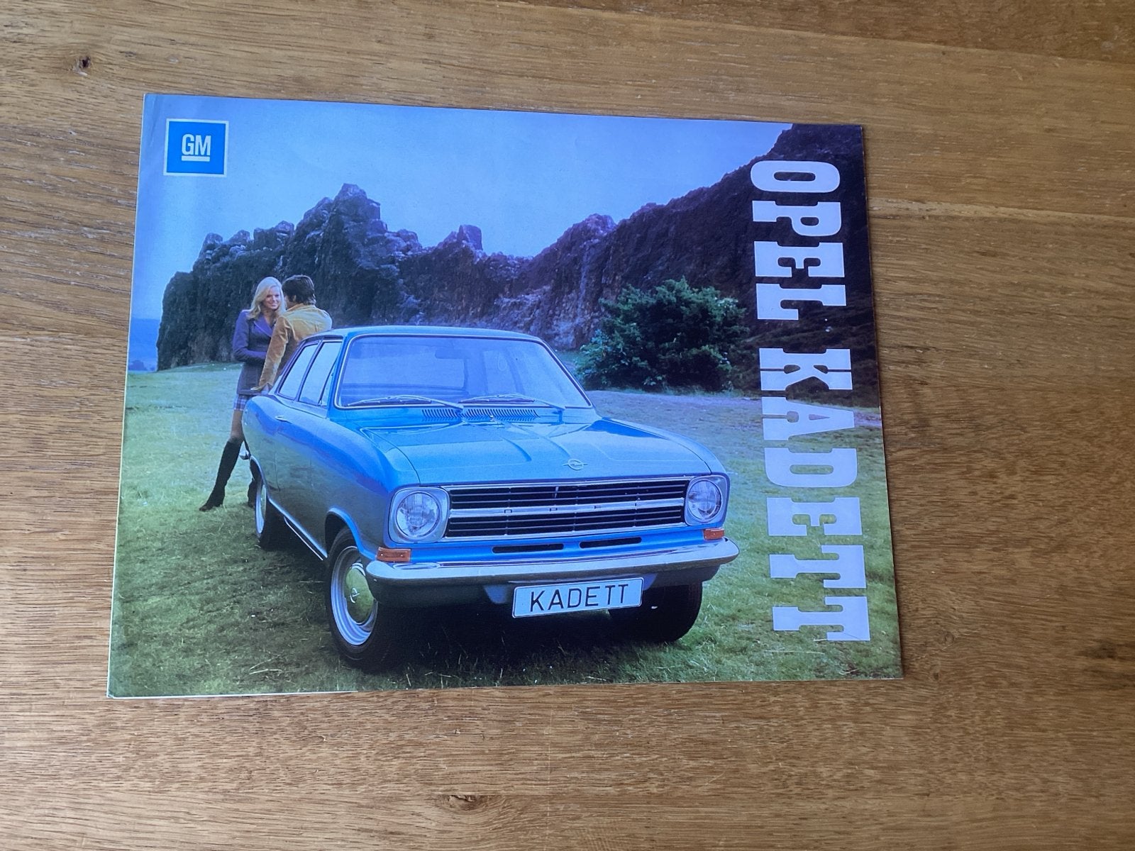 Opel Kadett Brochure - Origineel uit 1971, Ophalen of Verzenden, Gelezen, Opel