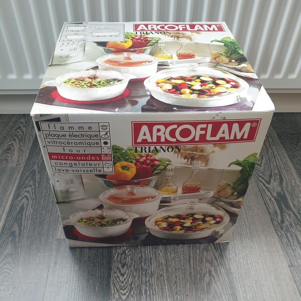 Arcoflam Trianon keramische Pannenset - Nieuw in doos, Ophalen of Verzenden, Nieuw, Rvs, Pannenset