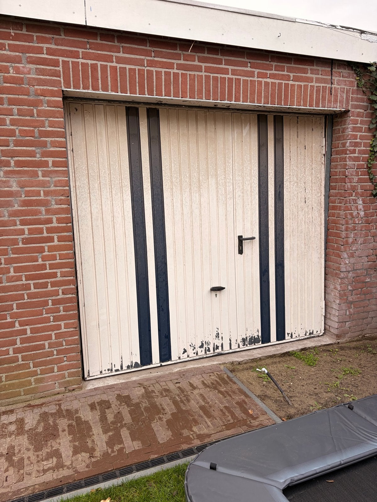 Garagedeur met loopdeur - Sleutel ontbreekt, Ophalen, Gebruikt, 120 cm of meer, Garagedeur