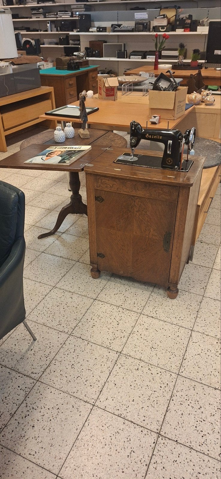 Vintage Gazelle Naaimachine met Houten Kast, Ophalen