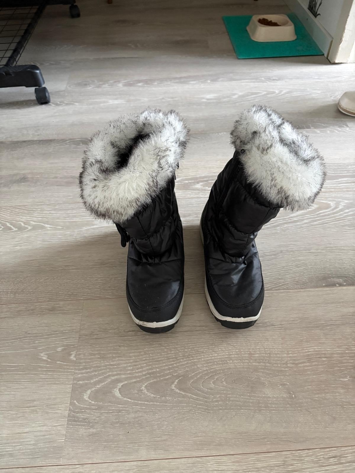 snowboots, Ophalen, Zo goed als nieuw, Maat 38/40 (M), Overige typen