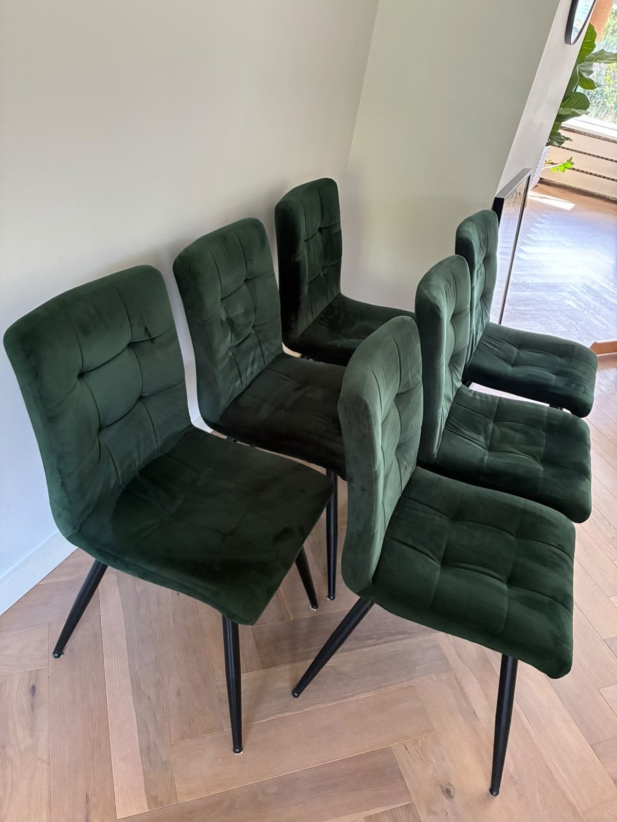 6 Groene Fluweel Eetkamerstoelen met Zwarte Poten, Ophalen, Overige kleuren, Zo goed als nieuw, Stof