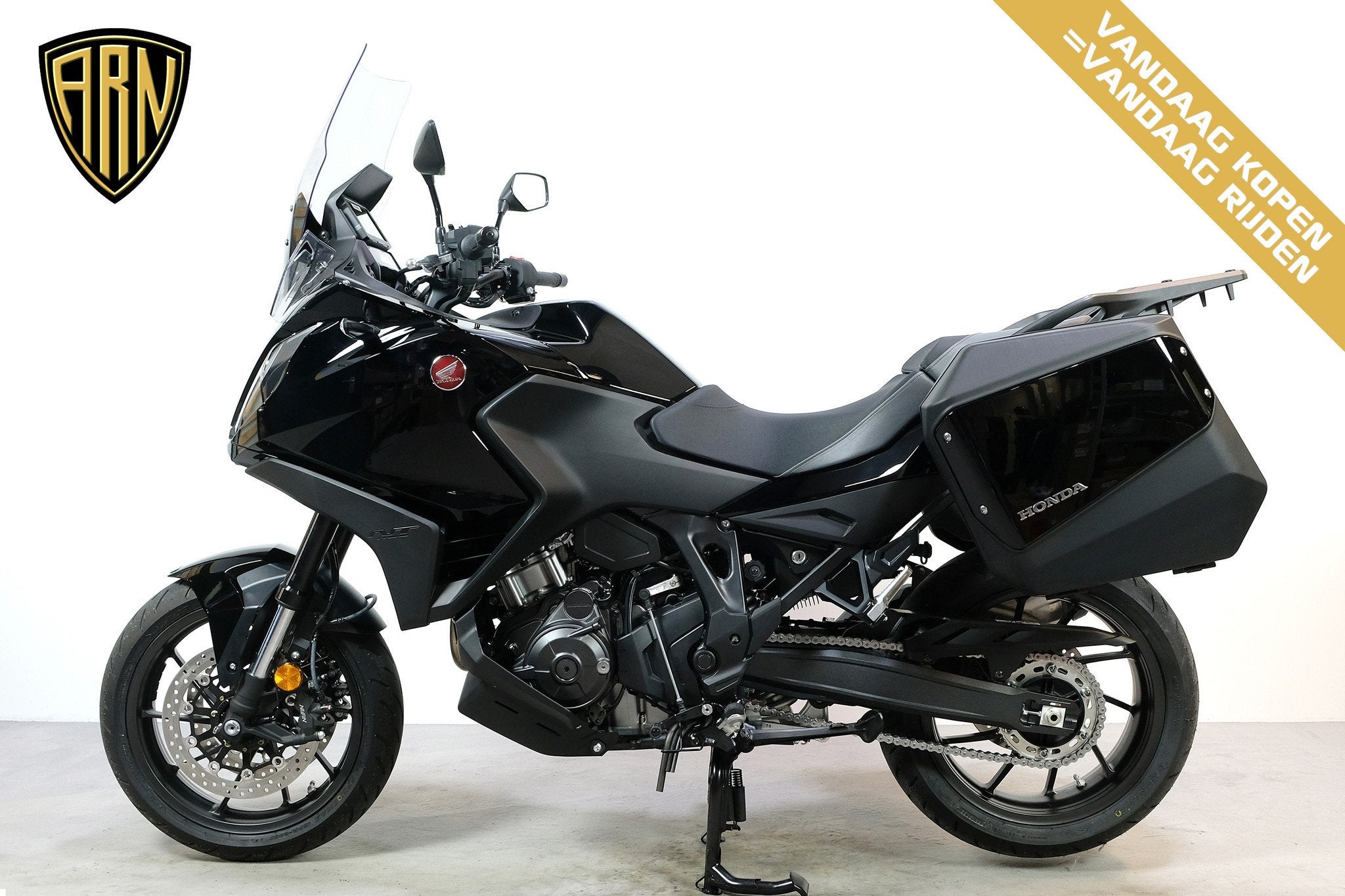Honda NT 1100 (bj 2023), Bedrijf, Handvatverwarming, Toermotor