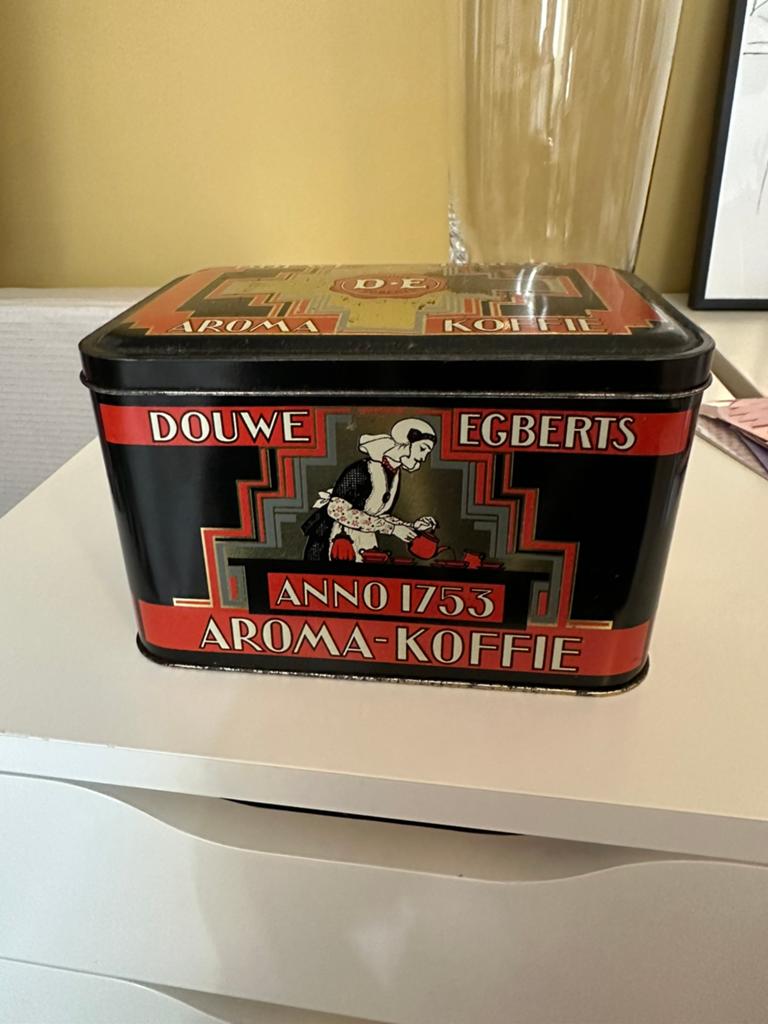 Douwe Egberts blik met zegels, Ophalen of Verzenden, Zo goed als nieuw, Koffie, Douwe Egberts