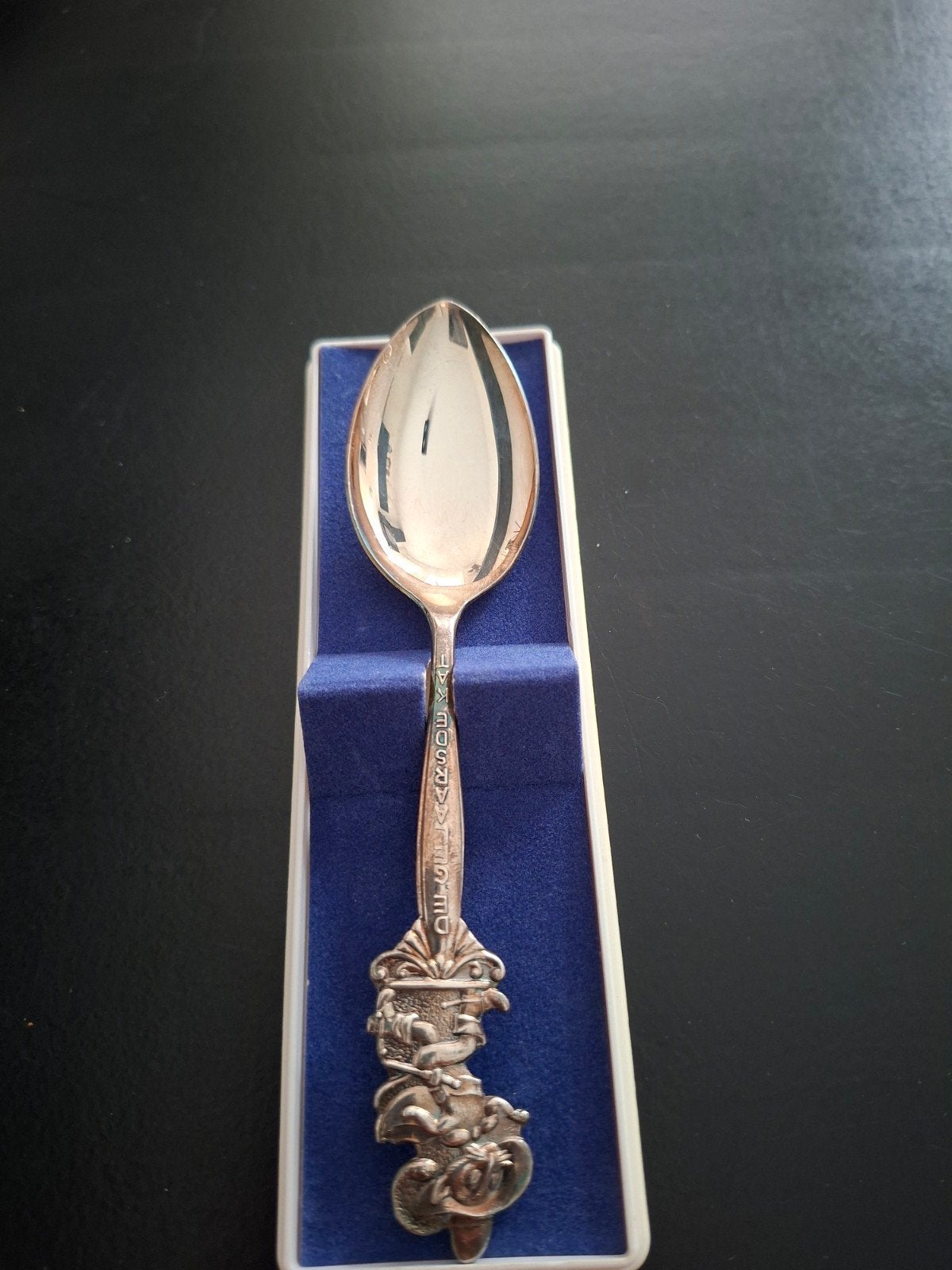 Vintage verzamellepel 'De Gelaarsde kat originele verpakking, Antiek en Kunst, Ophalen of Verzenden