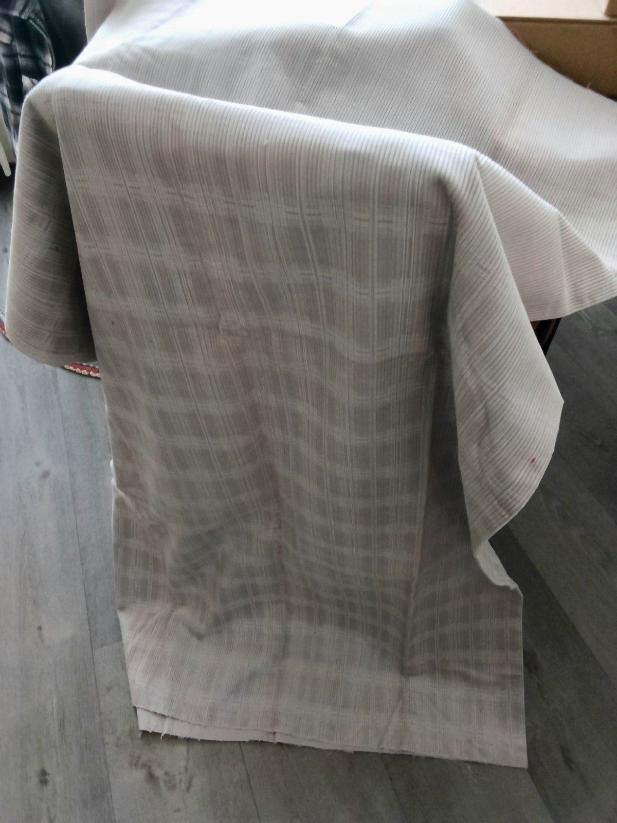 Ribstof stof beige geruit, Hobby en Vrije tijd, Stoffen en Lappen, Verzenden, 120 cm of meer, Beige, Nieuw
