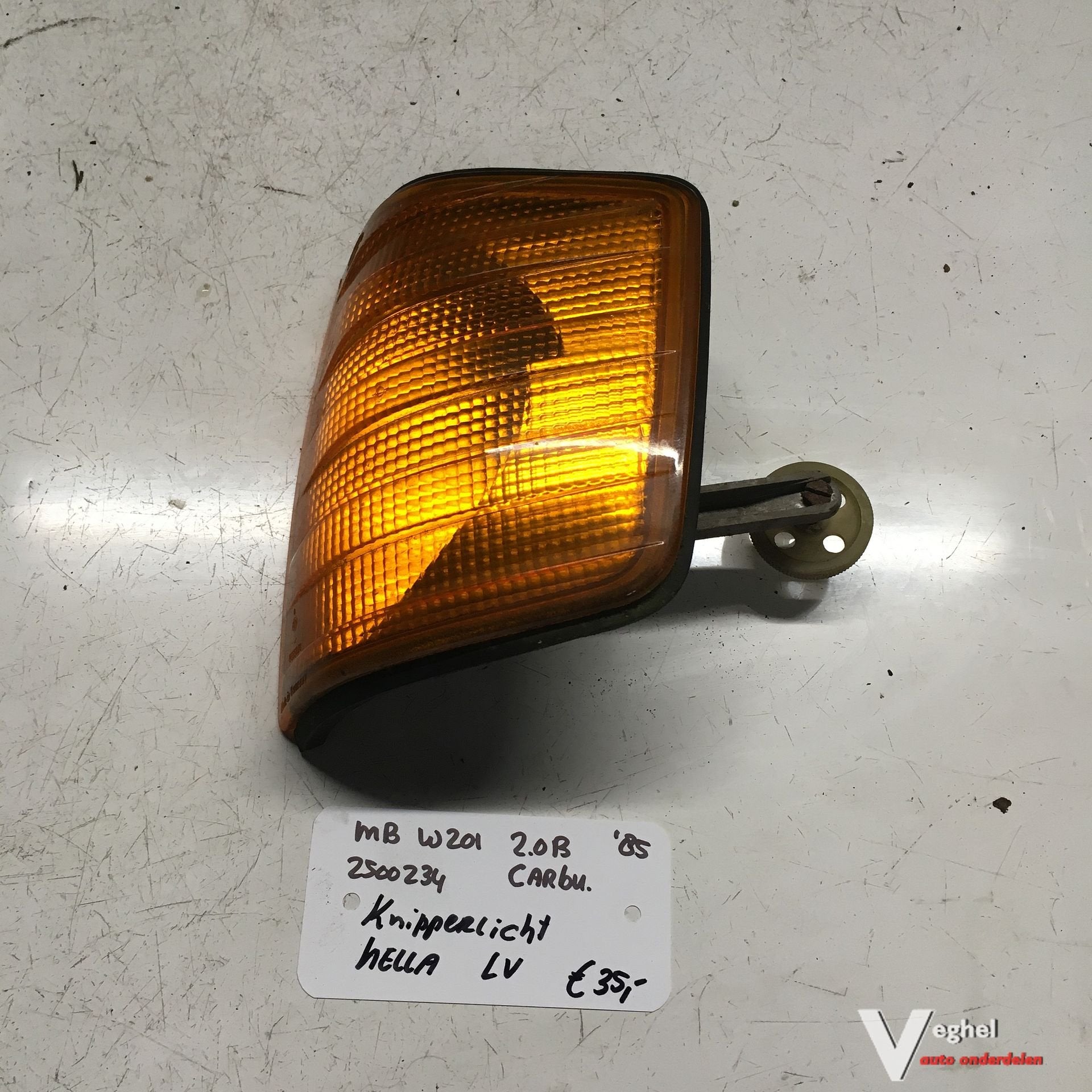 Mercedes W201 2.0 Benzine 1985      Knipperlicht linksvoor H, Gebruikt, -, -, Ophalen of Verzenden