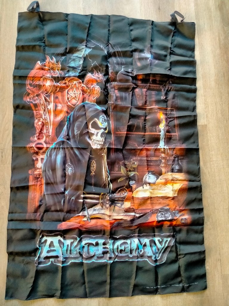 Alchemy Carta 1993 vintage band muziek gothic vlag RARE, Verzamelen, Muziek, Artiesten en Beroemdheden, Ophalen of Verzenden, Zo goed als nieuw