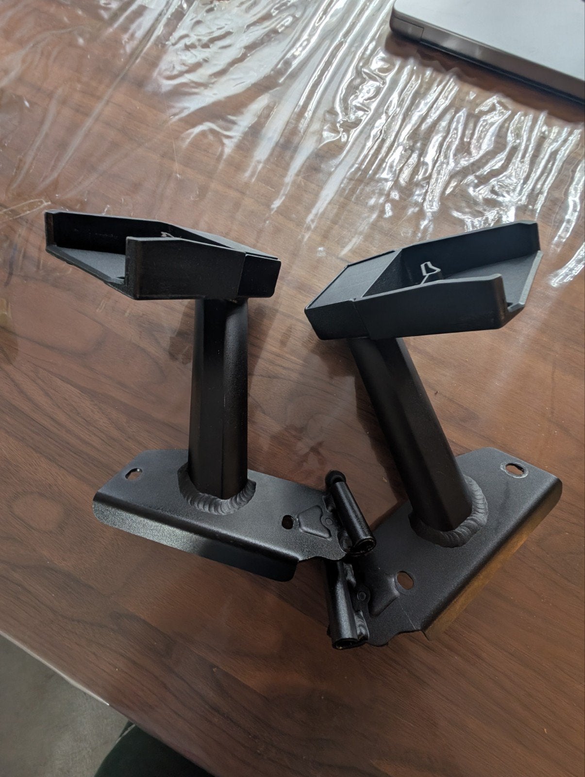 Maxi Cosi houders / adapters v Lovens bakfiets met schroeven, Ophalen, Gebruikt, Maxi Cosi / Lovens