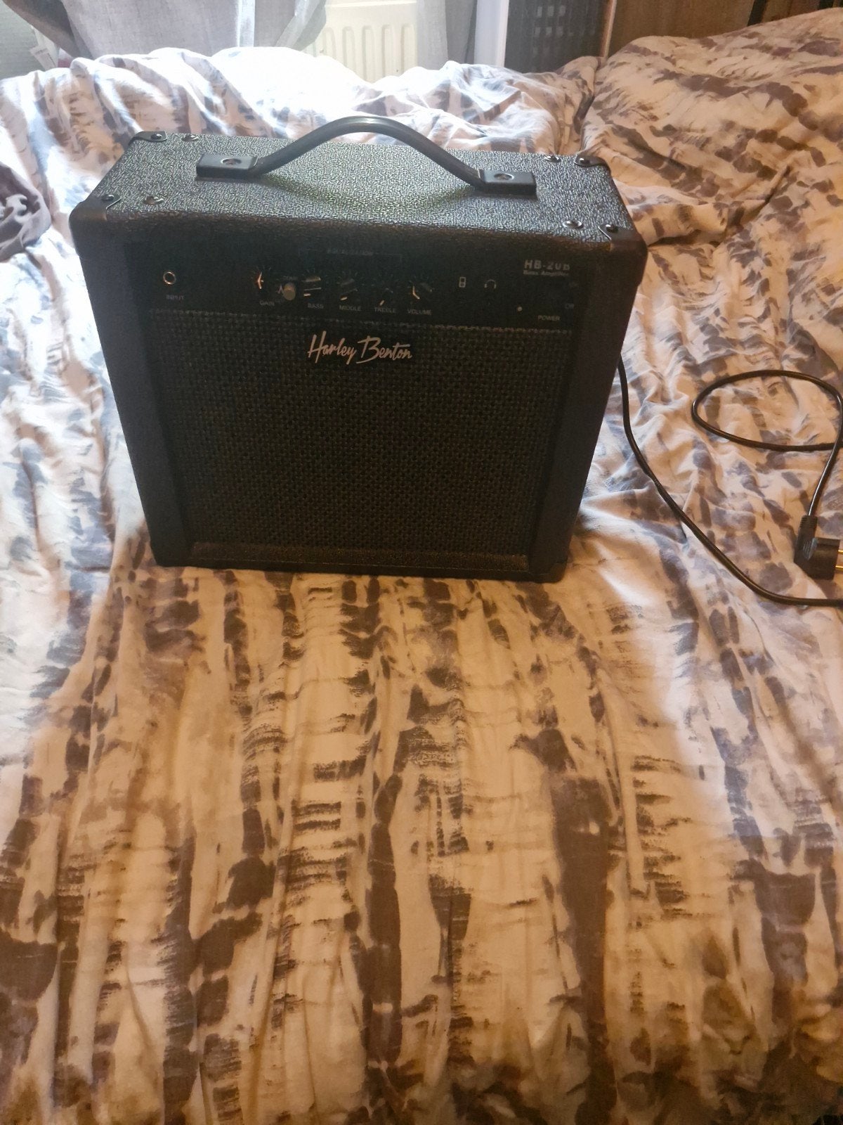 Harley Benton HB-20B Basgitaar Versterker - 20 Watt, Muziek en Instrumenten, Versterkers | Bas en Gitaar, Ophalen, Gebruikt, Basgitaar